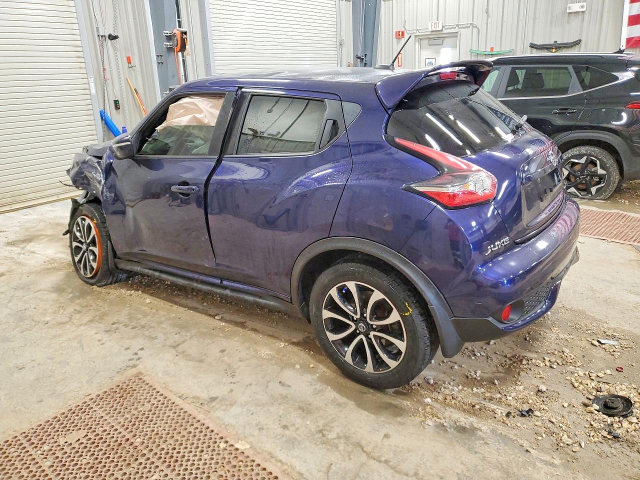 2016 NISSAN Juke