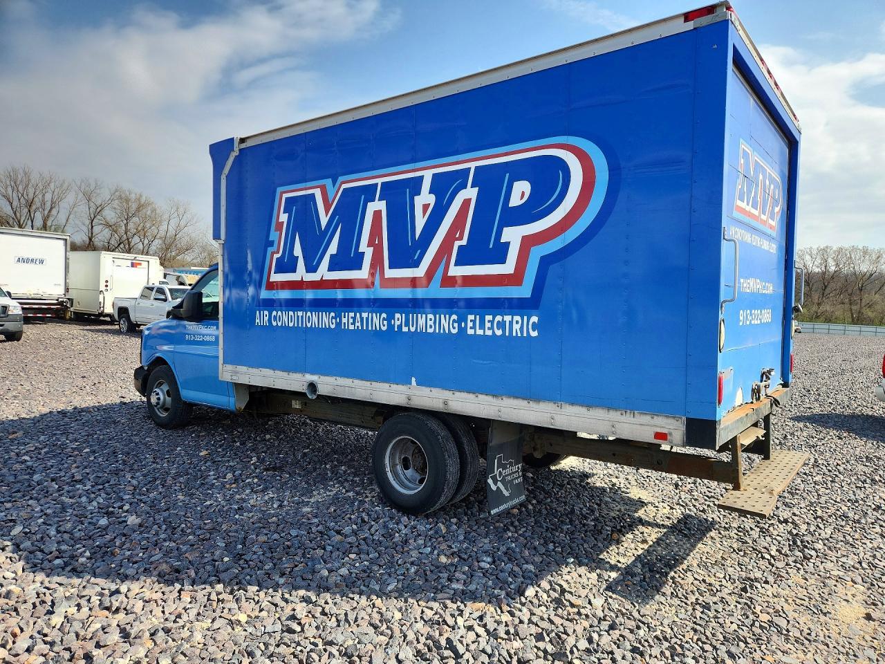 2012 CHEVROLET EXPRESS 2500