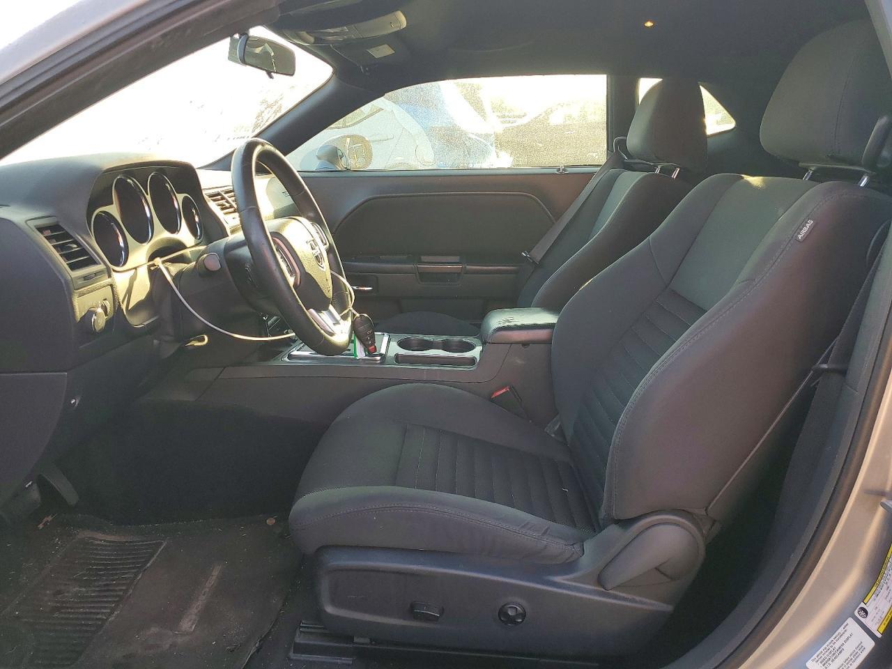 2014 DODGE Challenger
