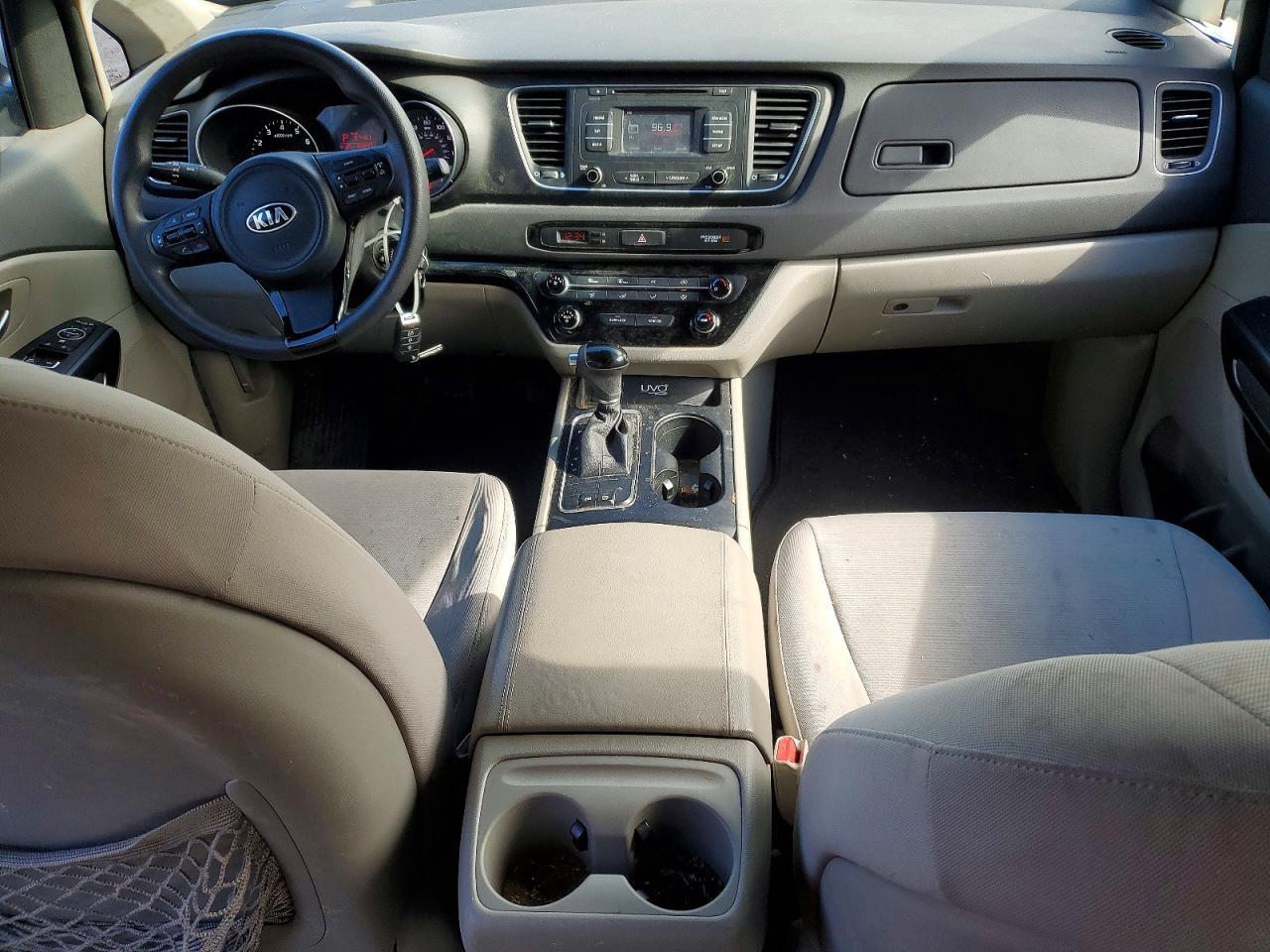 2015 KIA SEDONA
