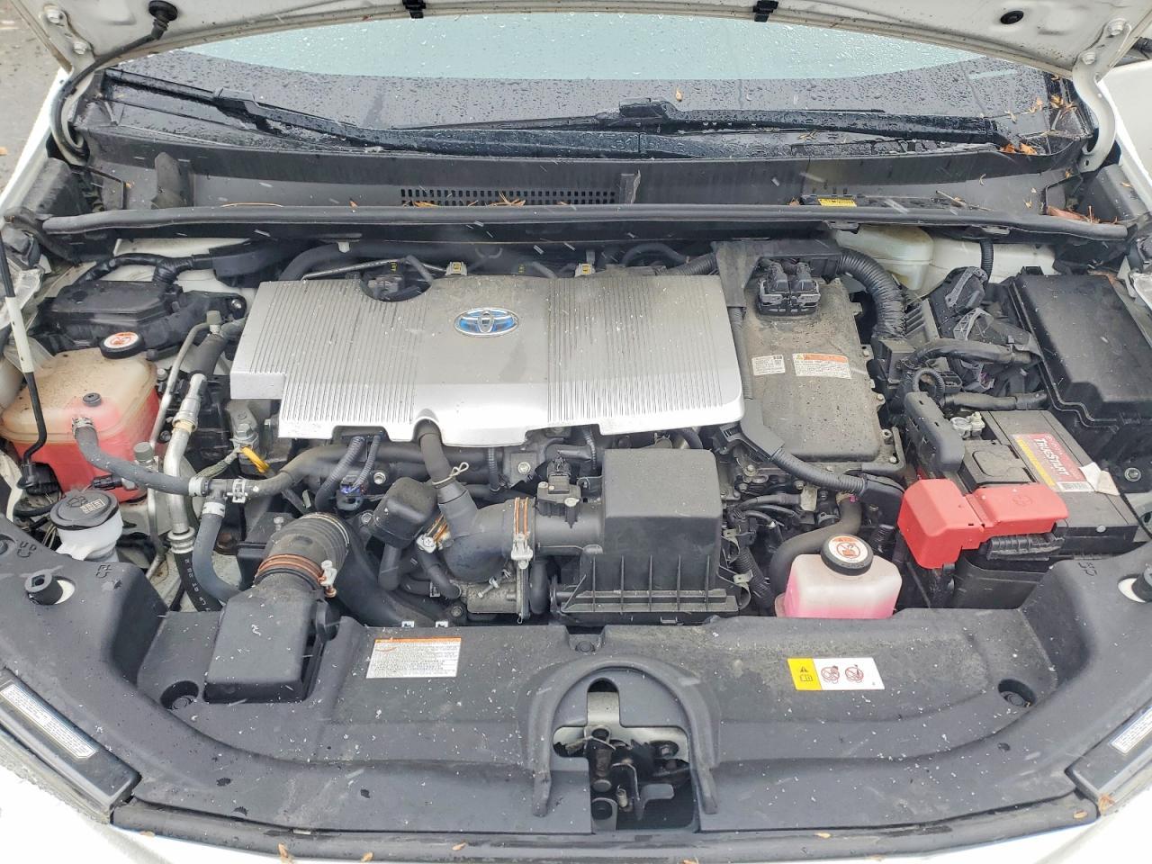 2017 TOYOTA PRIUS