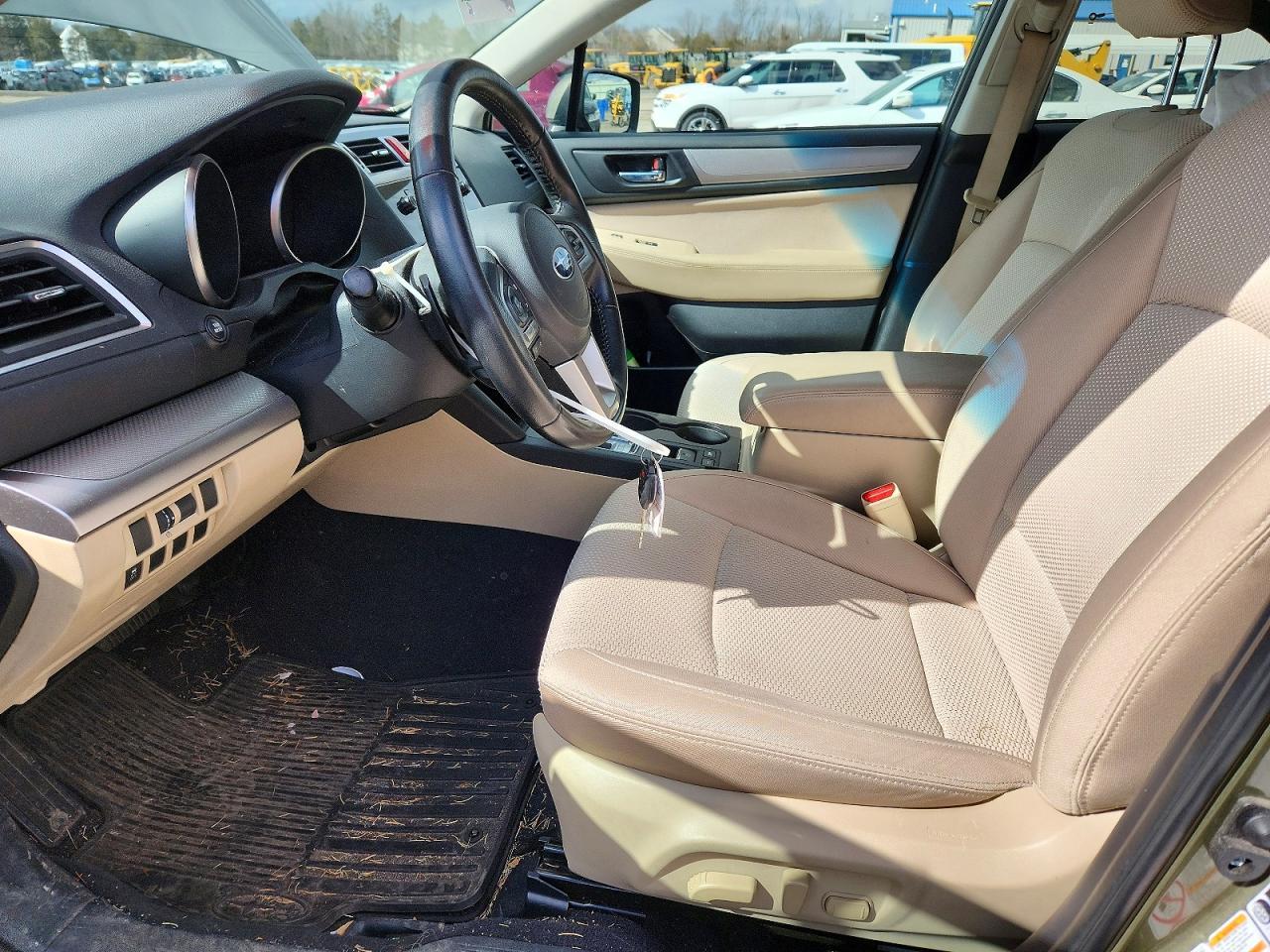 2015 SUBARU Outback