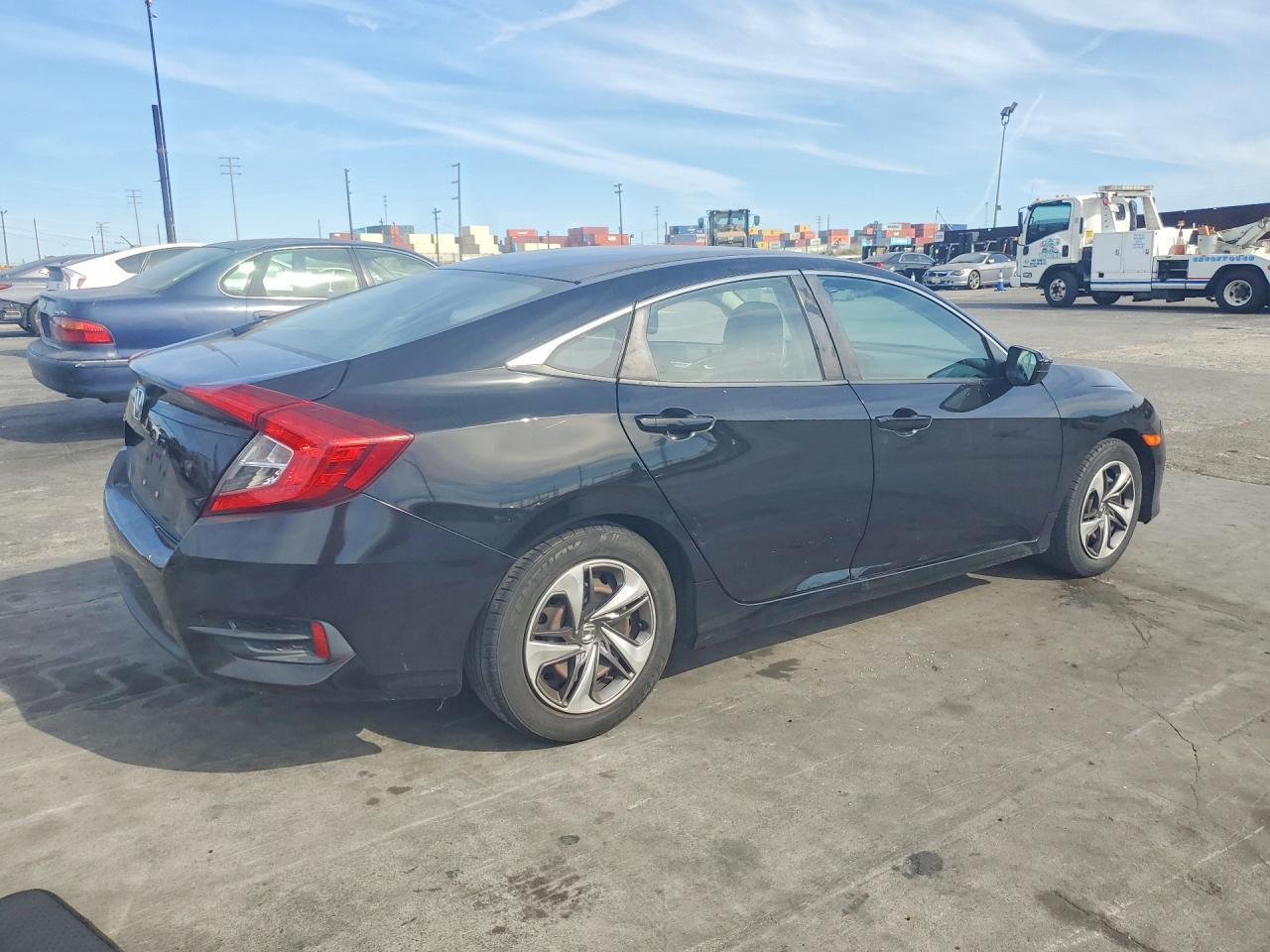 2018 HONDA CIVIC