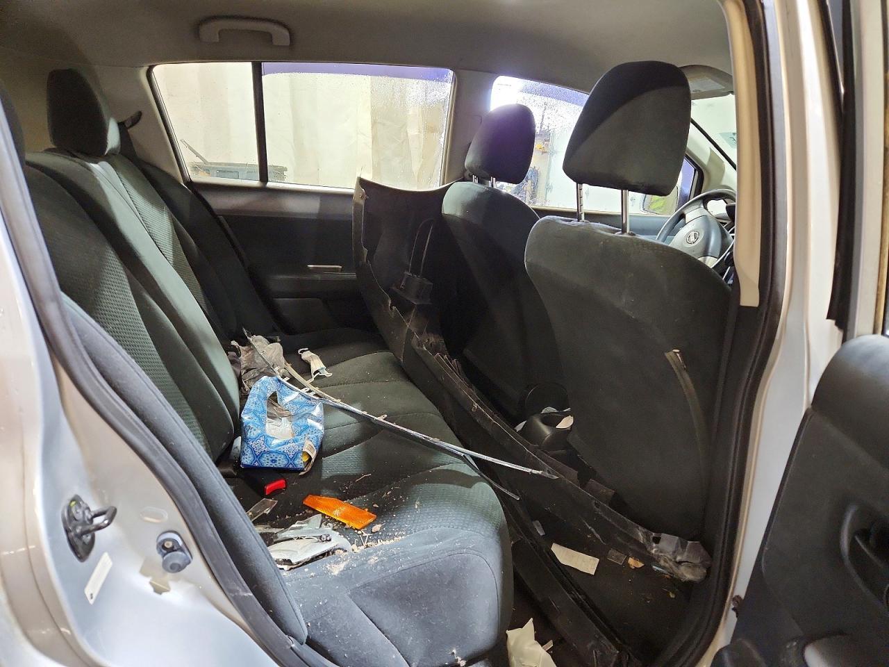 2012 NISSAN VERSA