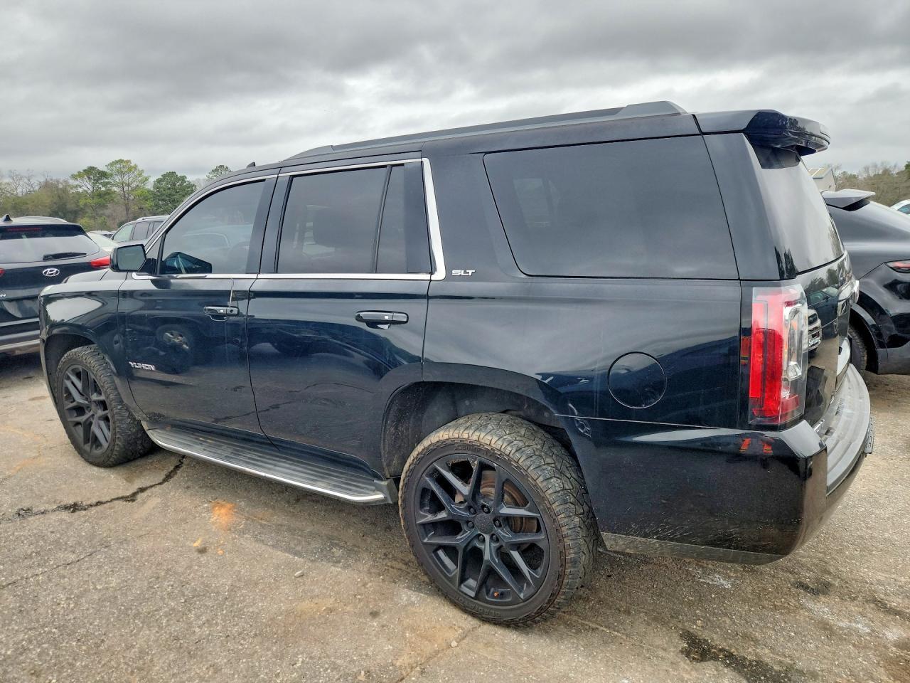 2017 GMC Yukon