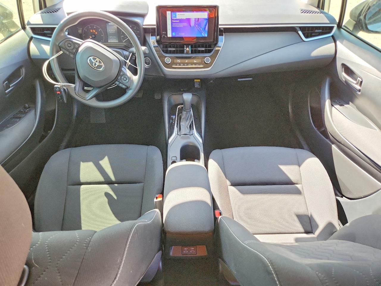2025 TOYOTA COROLLA