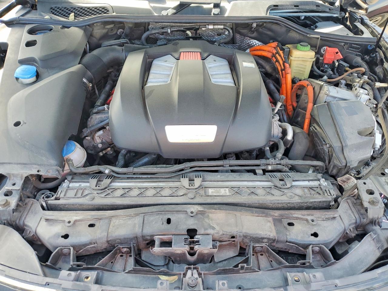 2018 PORSCHE CAYENNE