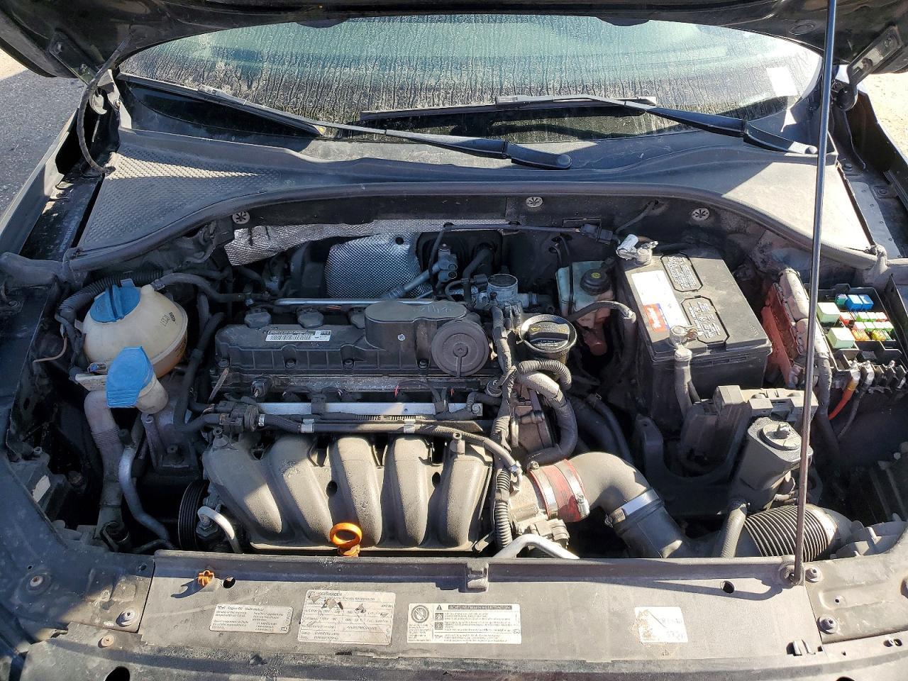 2013 VOLKSWAGEN Passat