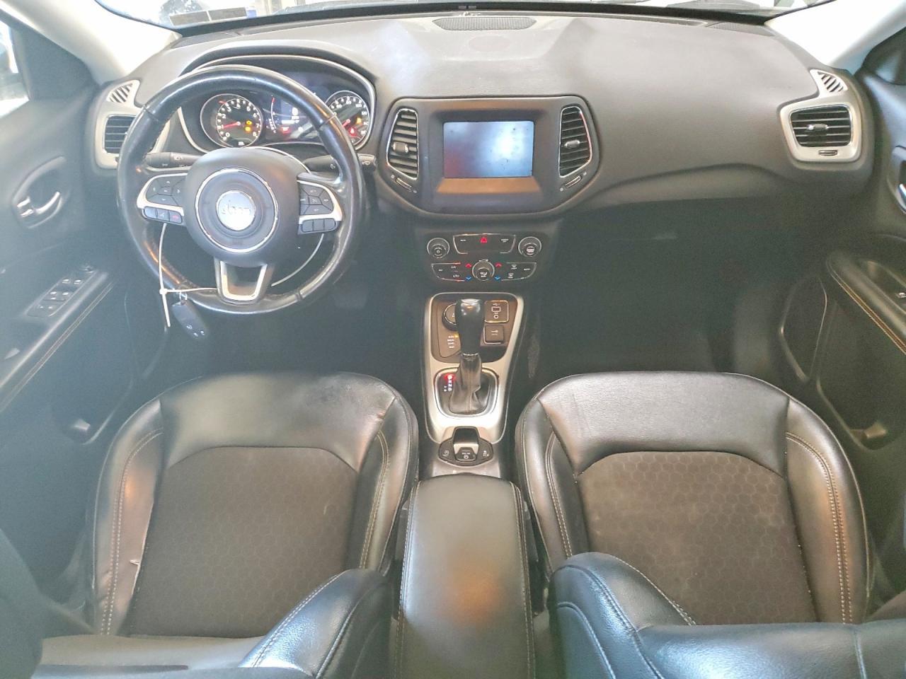 2020 JEEP Compass