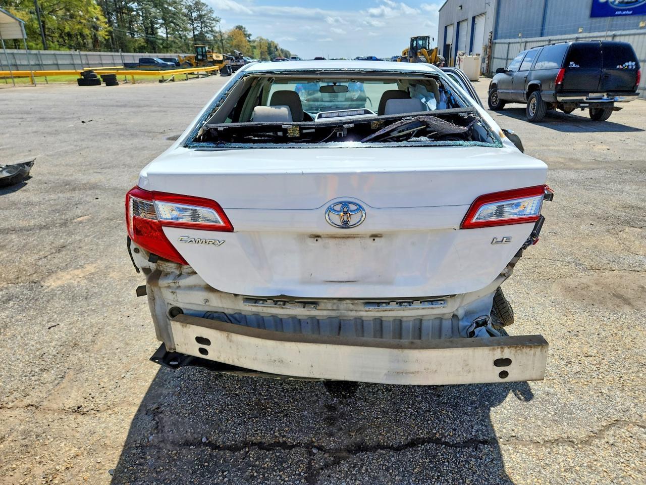 2013 TOYOTA CAMRY
