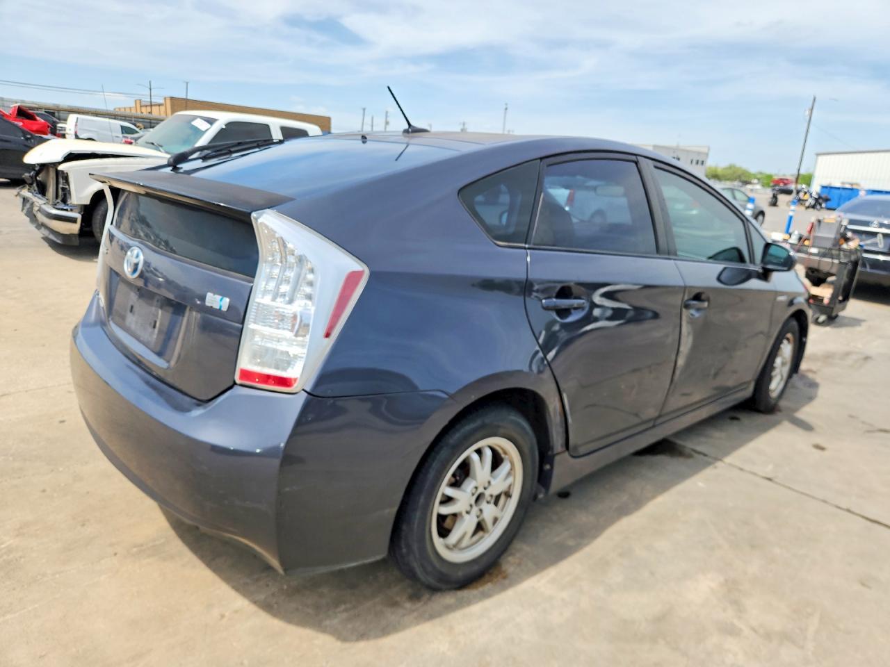 2010 TOYOTA PRIUS