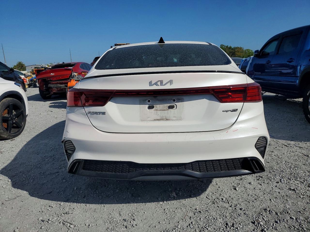 2022 KIA FORTE