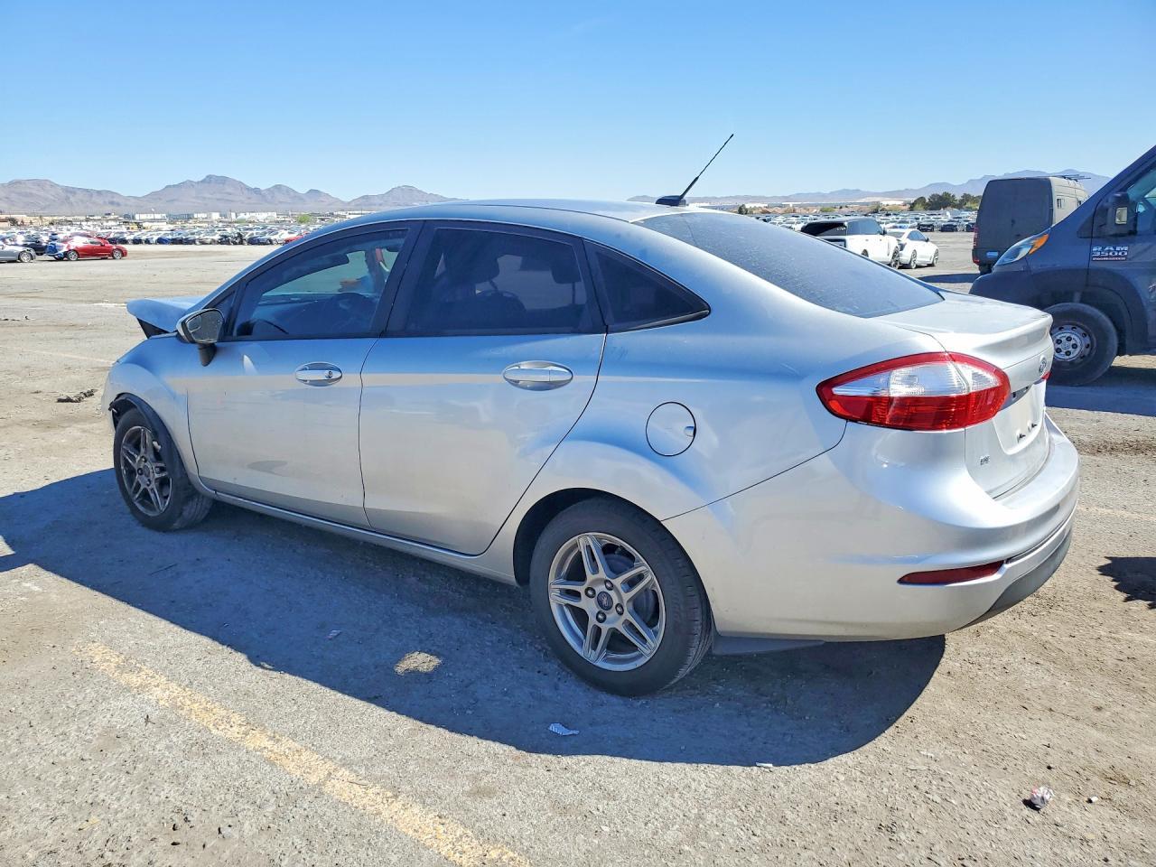 2017 FORD Fiesta