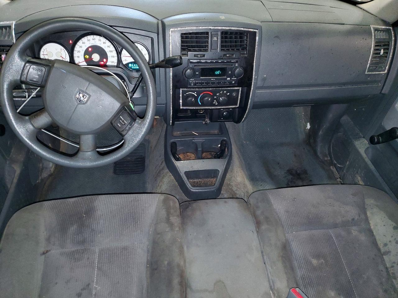 2006 DODGE Dakota
