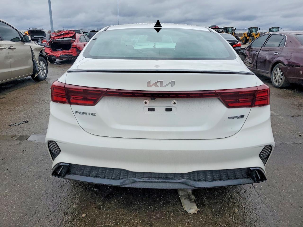 2024 KIA FORTE