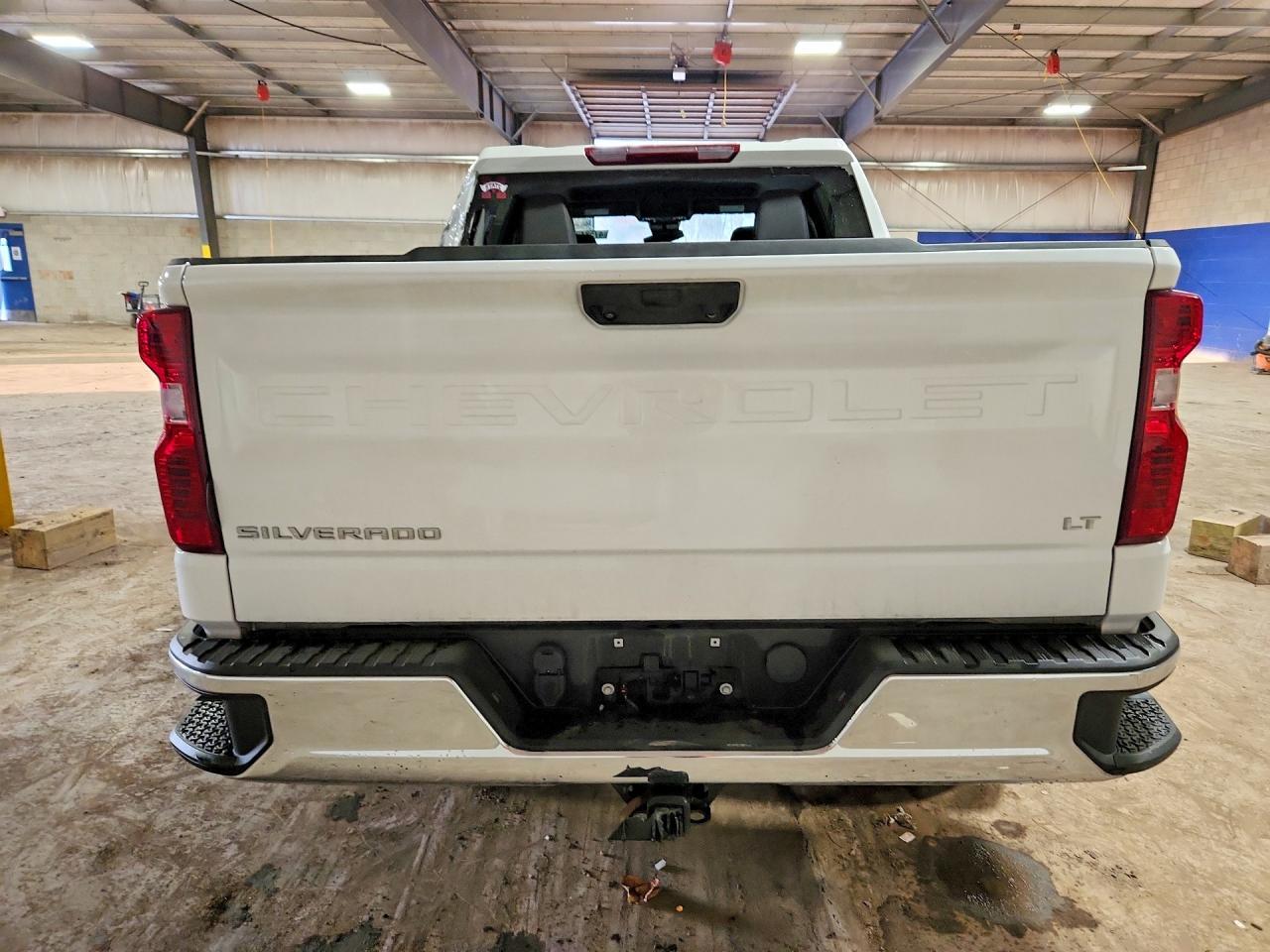2025 CHEVROLET Silverado