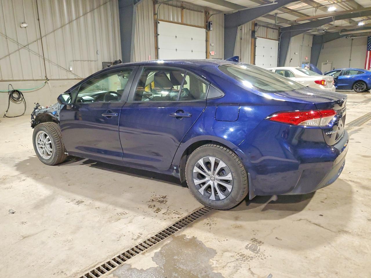2022 TOYOTA COROLLA