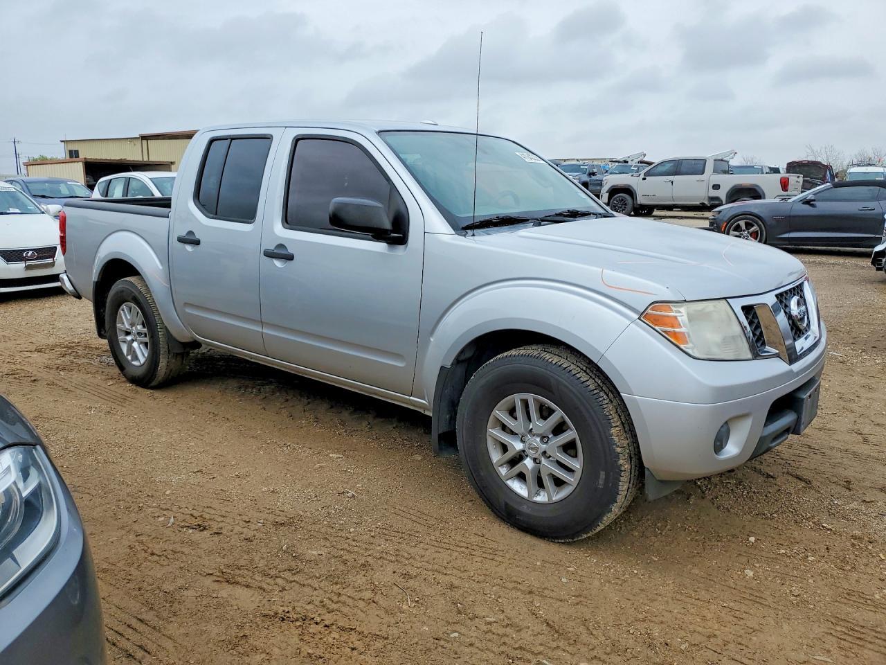 2016 NISSAN Frontier