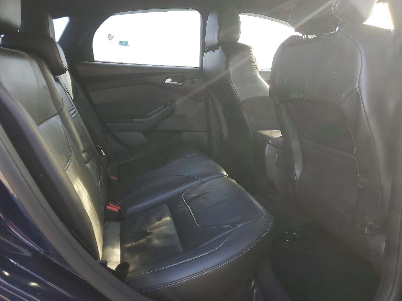 2015 FORD Fiesta