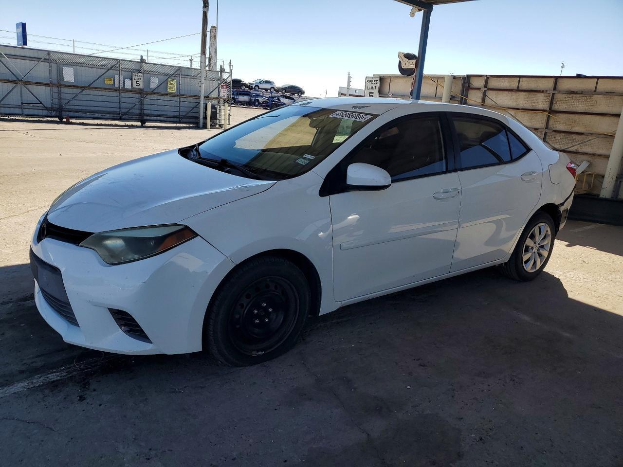 2015 TOYOTA COROLLA