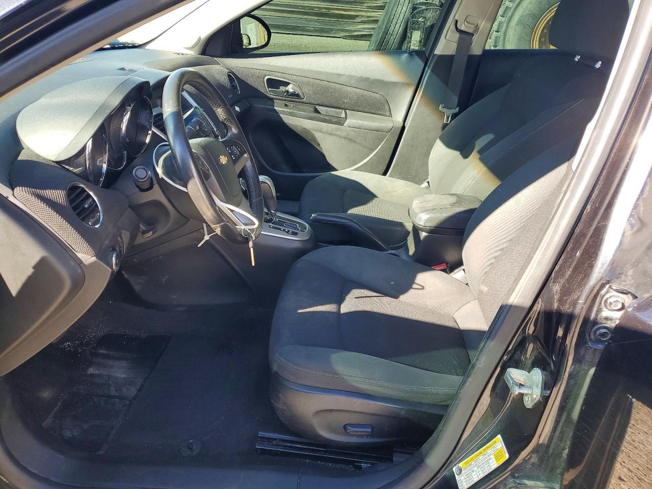 2011 CHEVROLET CRUZE