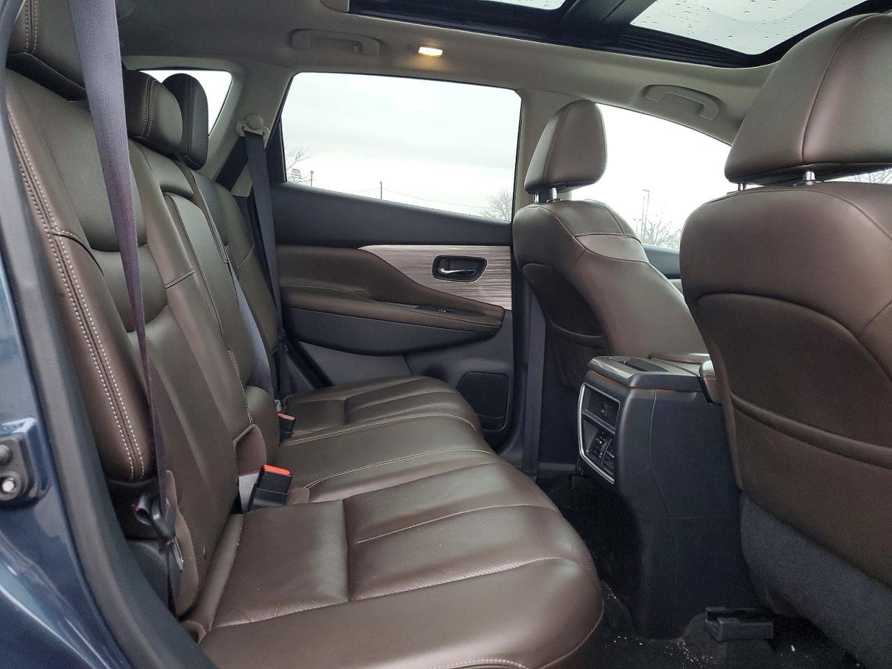 2017 NISSAN MURANO