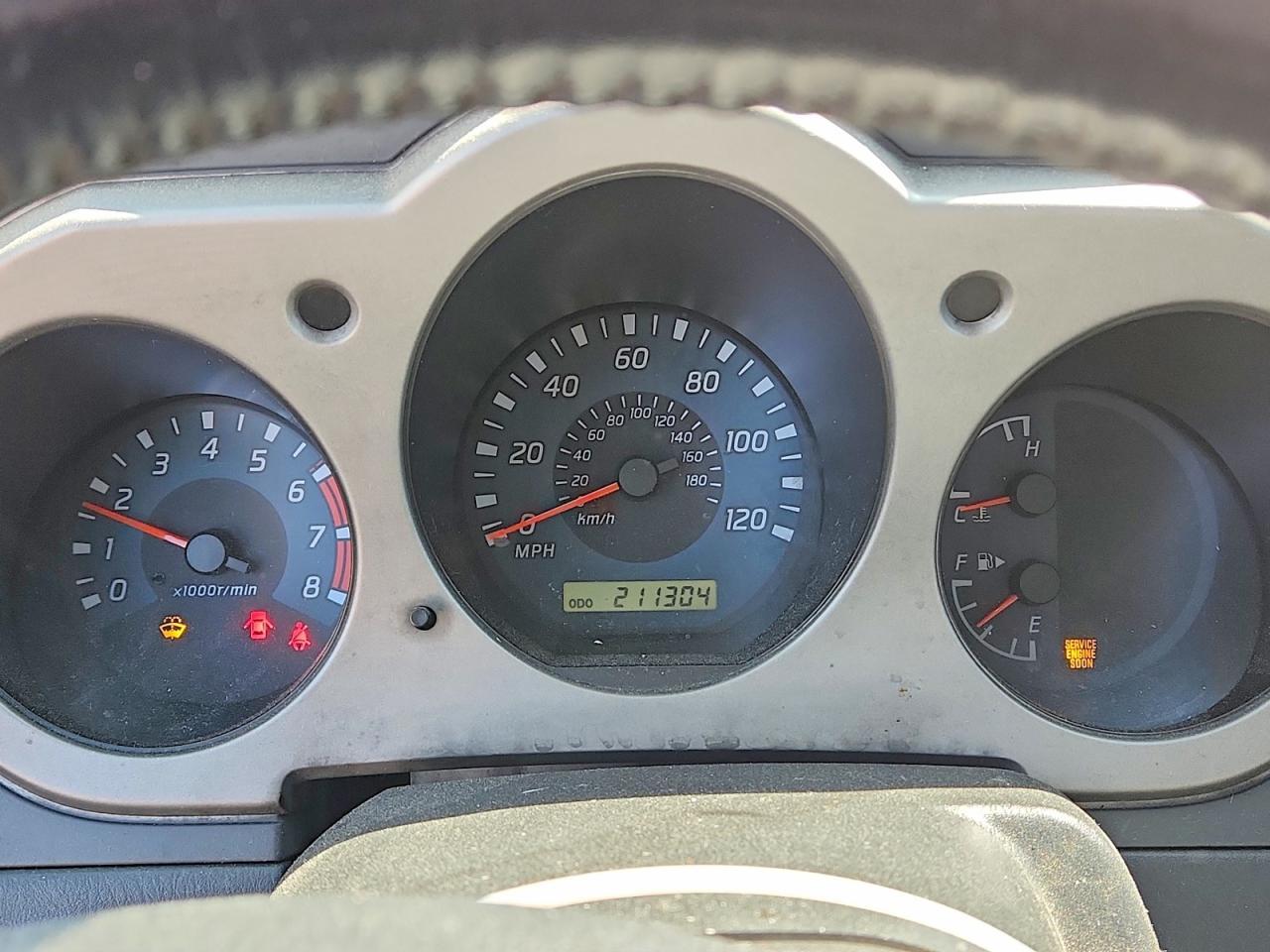 2002 NISSAN Frontier