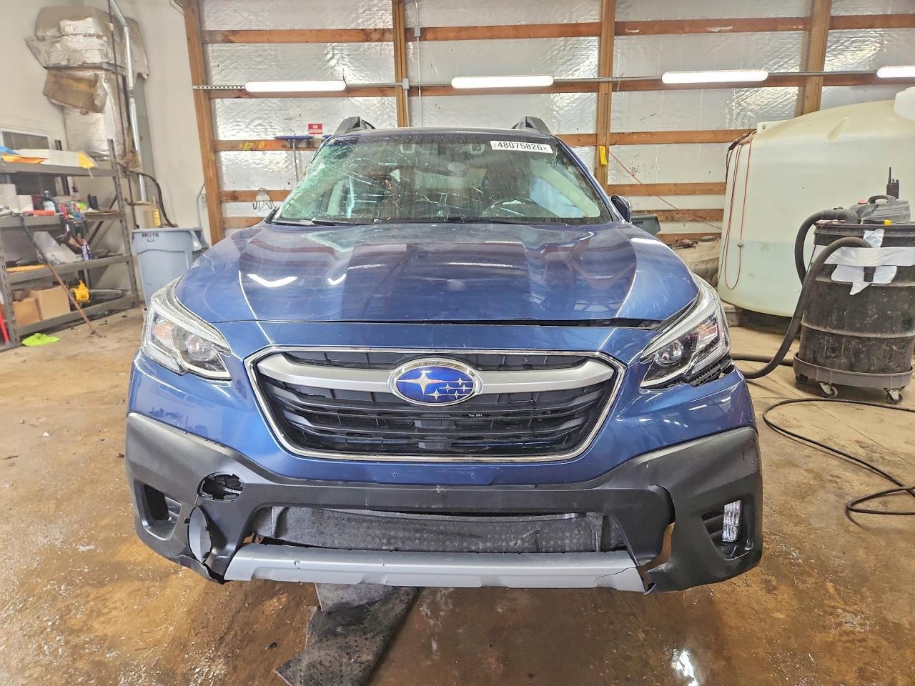2020 SUBARU Outback