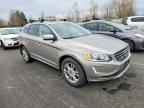 2016 VOLVO XC60