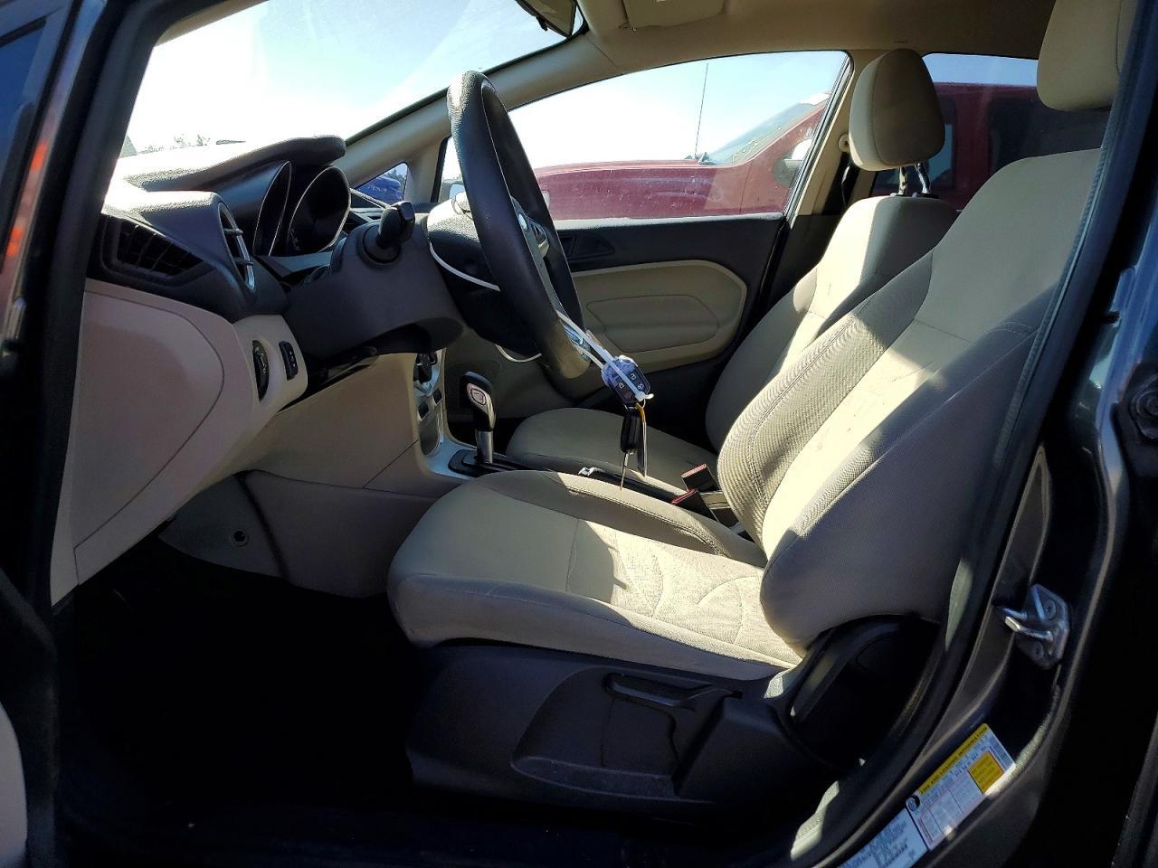 2017 FORD Fiesta