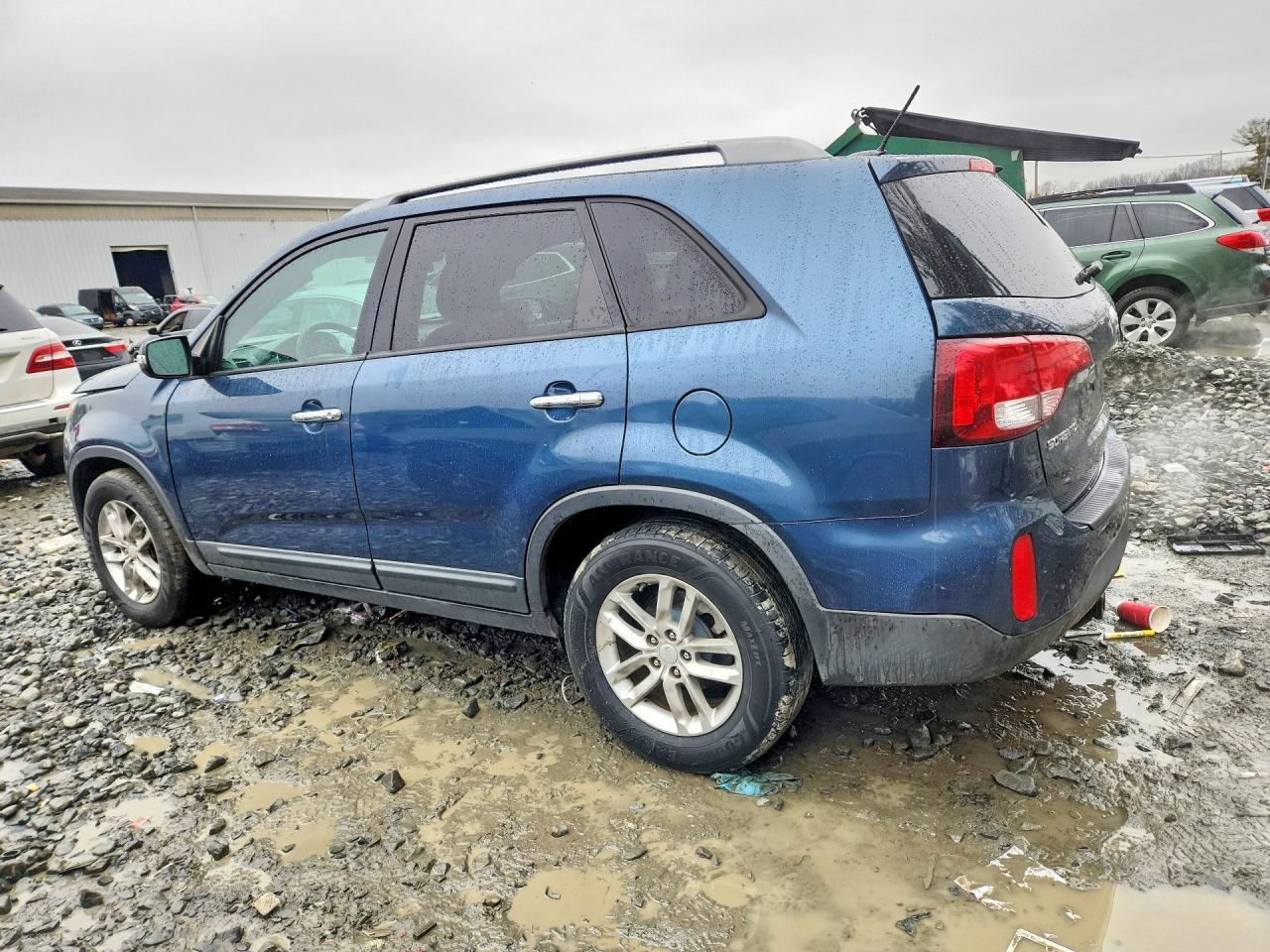 2015 KIA SORENTO