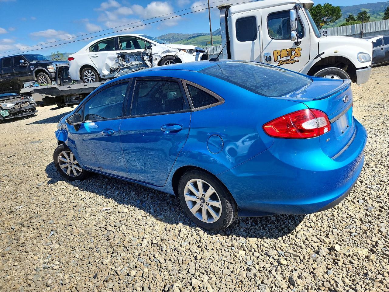 2013 FORD Fiesta