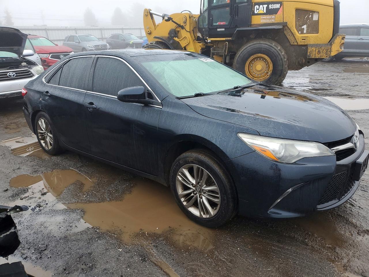 2015 TOYOTA CAMRY