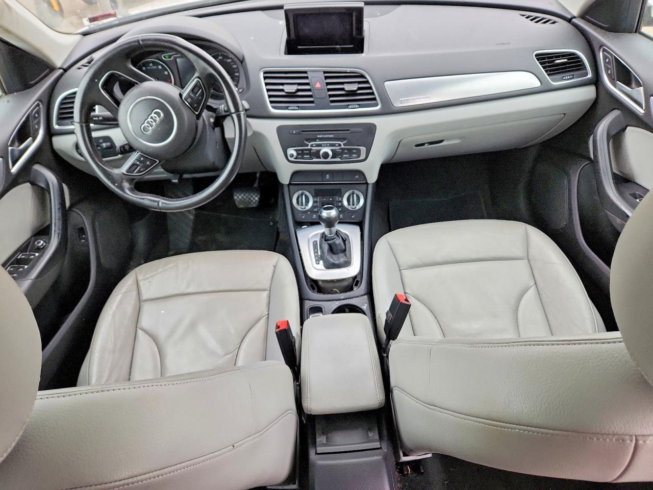 2015 AUDI Q3