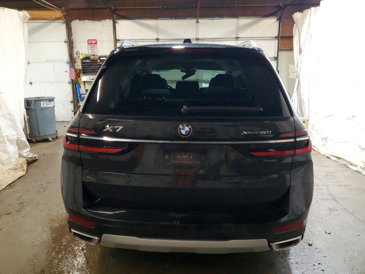 2026 BMW X7