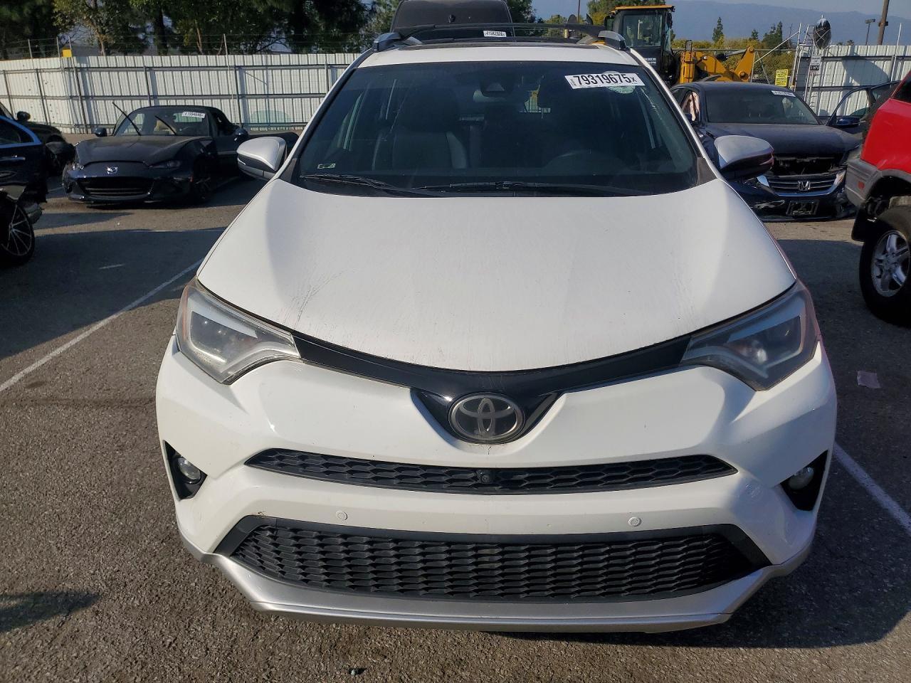 2016 TOYOTA RAV4