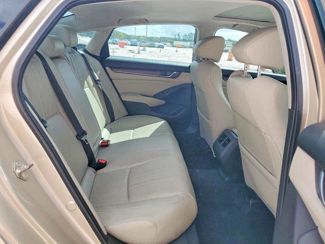 2018 HONDA ACCORD