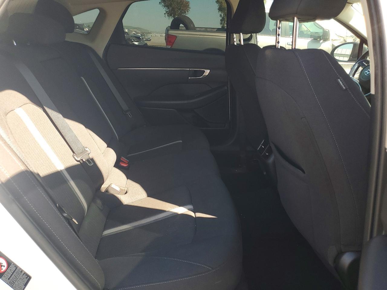 2022 HYUNDAI SONATA