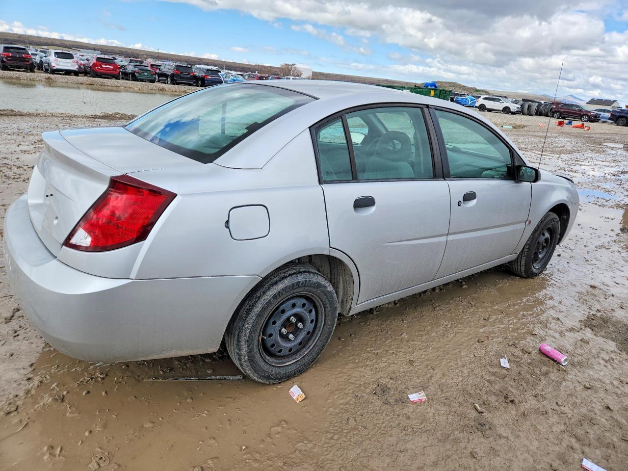 2004 SATURN Ion