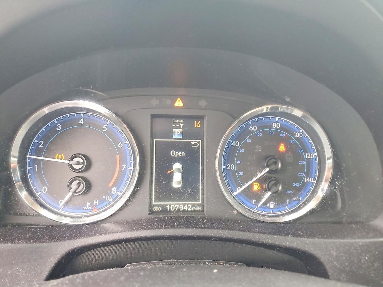 2017 TOYOTA COROLLA