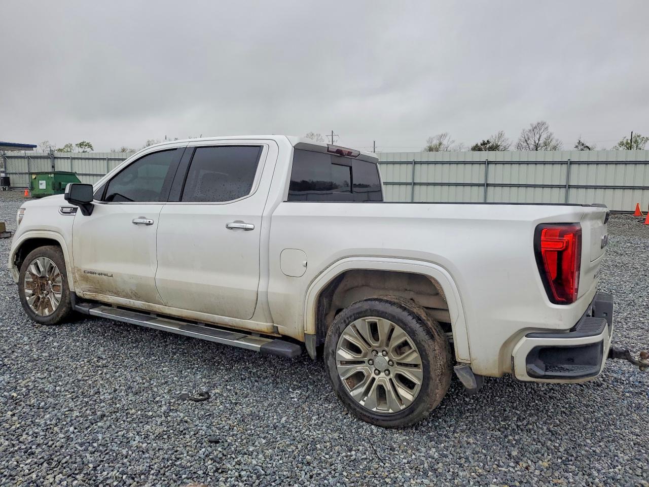 2020 GMC Sierra