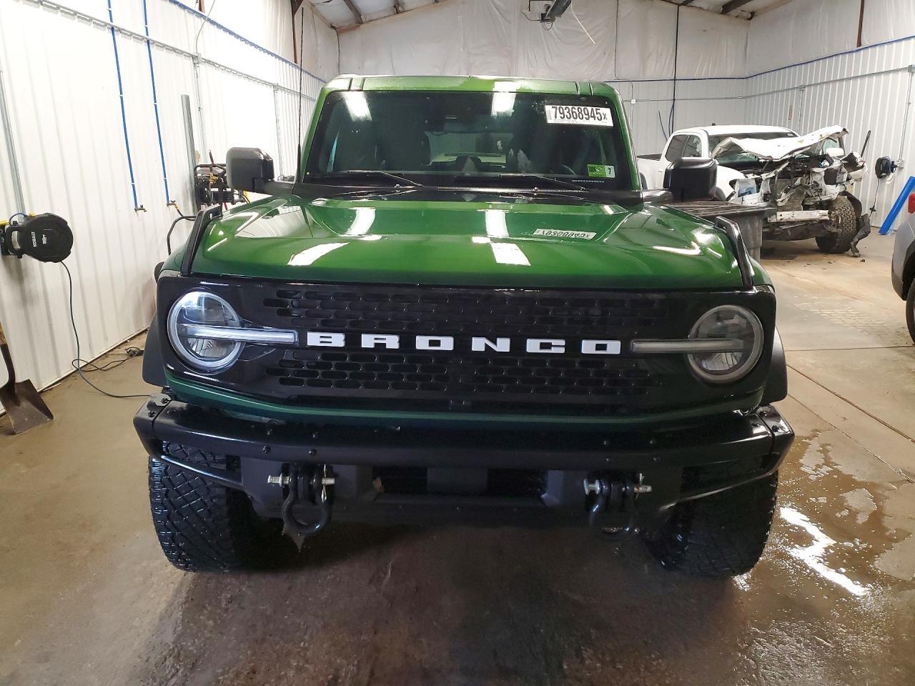 2024 FORD Bronco