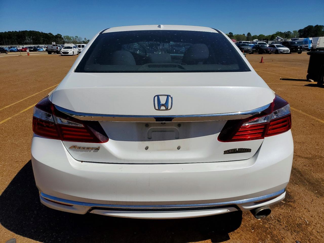 2017 HONDA ACCORD