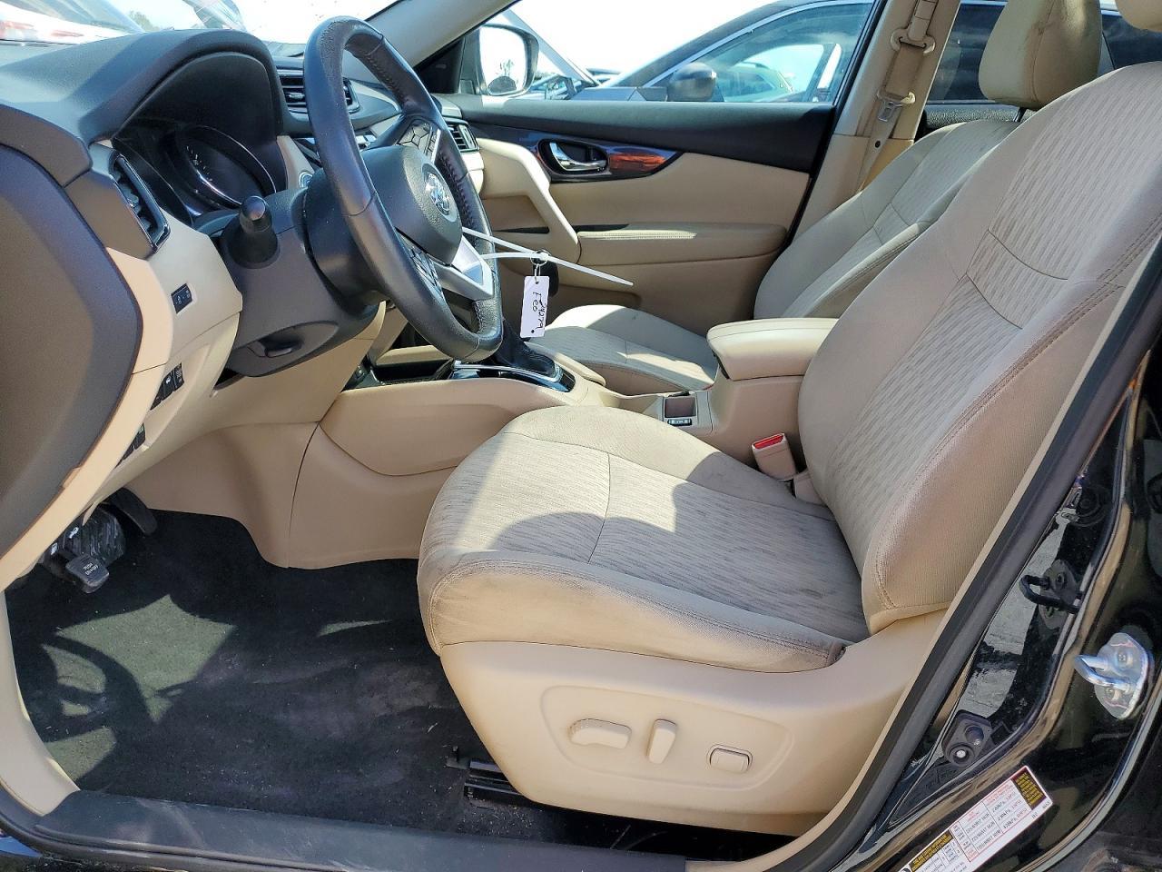 2017 NISSAN ROGUE
