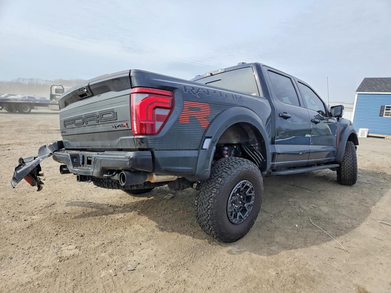 2025 FORD F-150 Lightning
