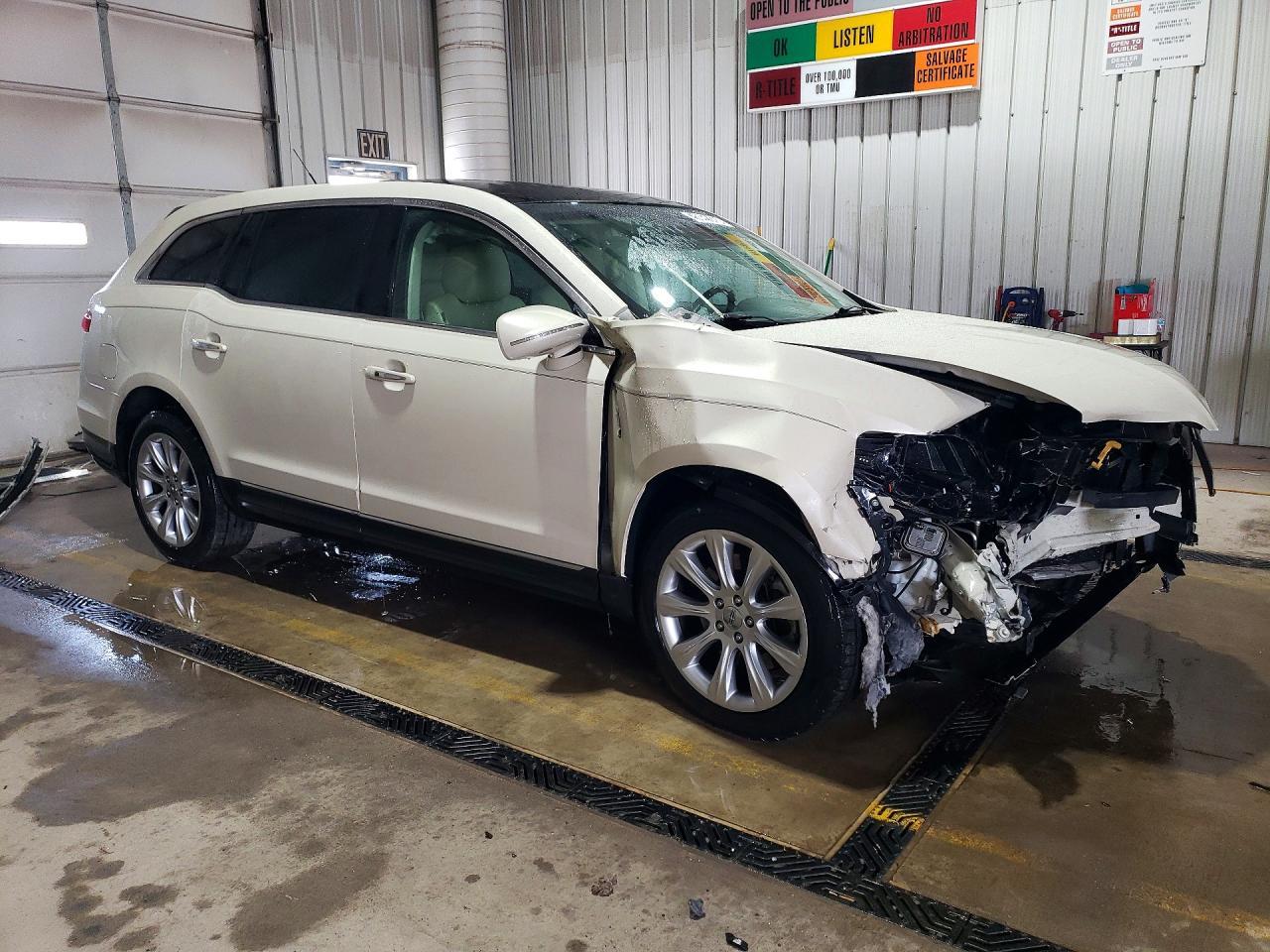 2015 LINCOLN MKT