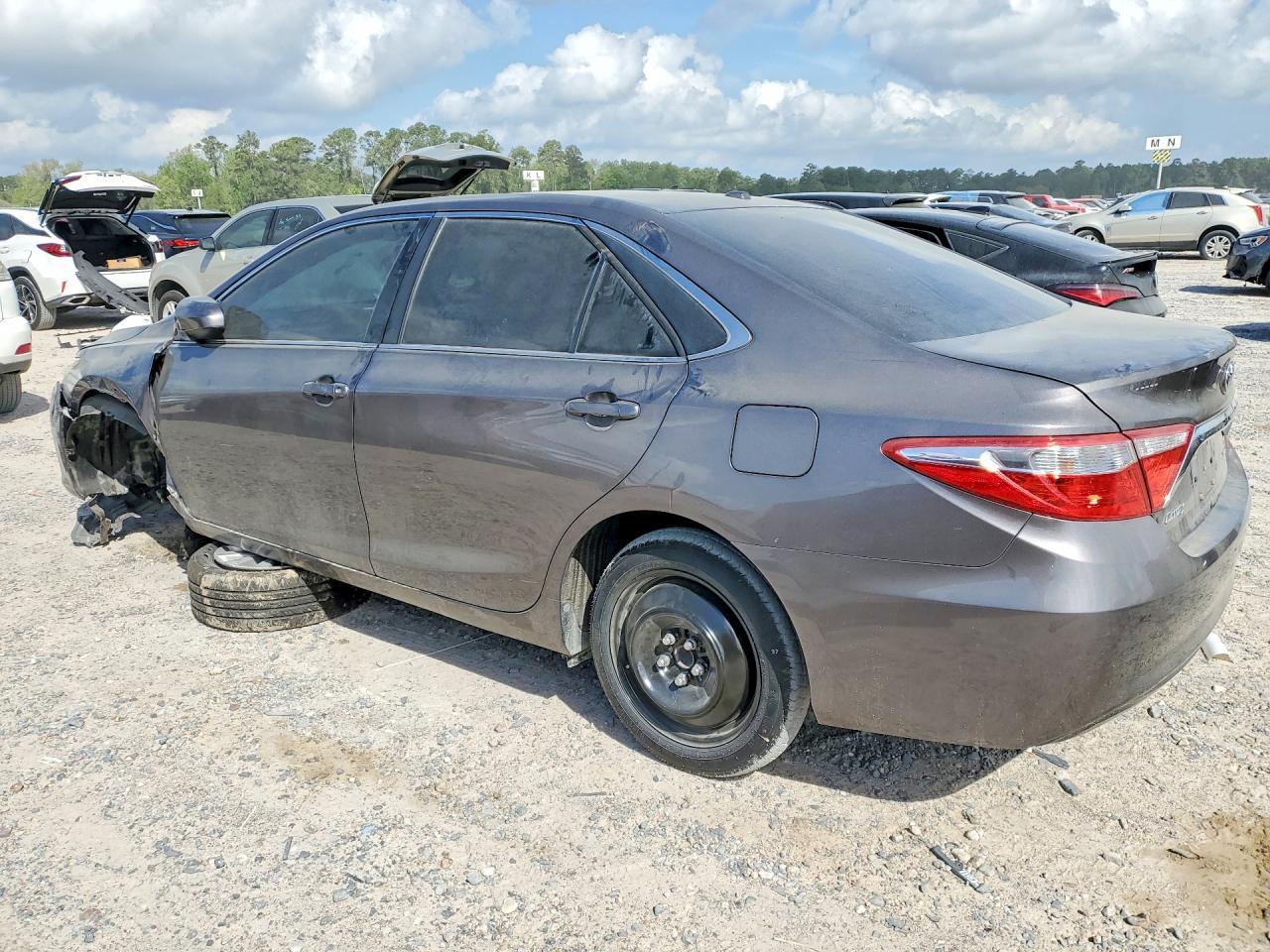 2015 TOYOTA CAMRY