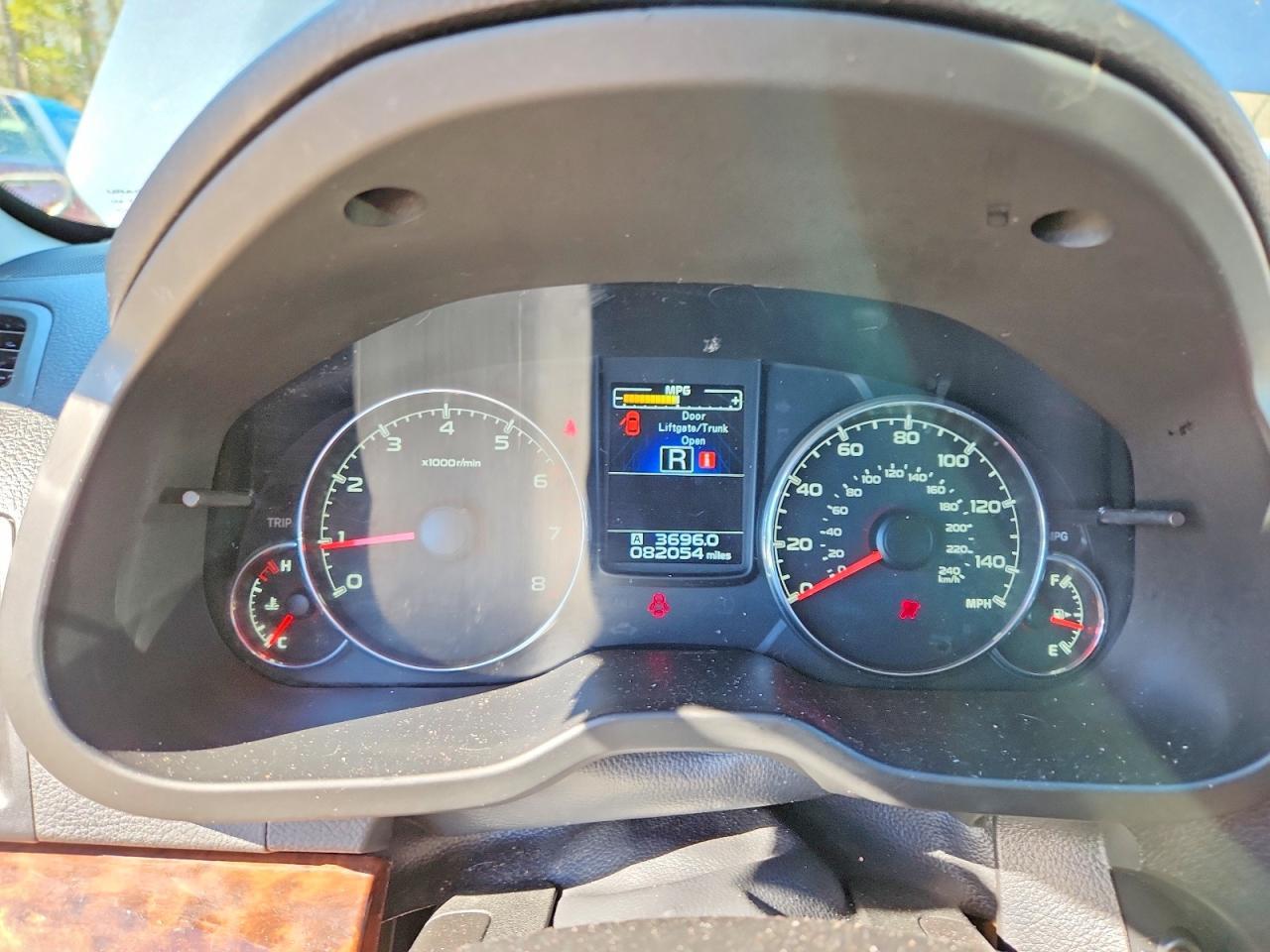 2014 SUBARU Legacy
