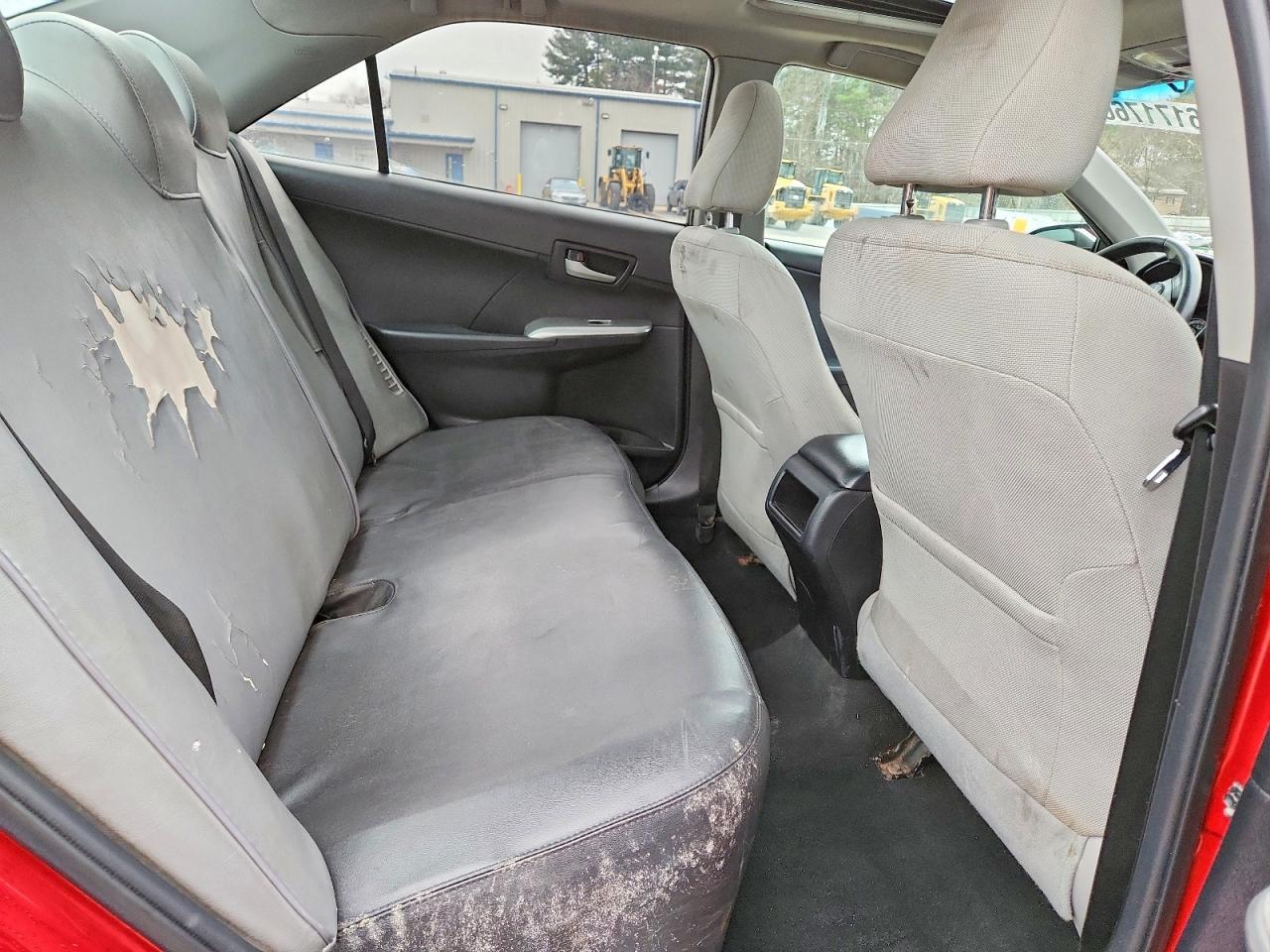 2012 TOYOTA CAMRY