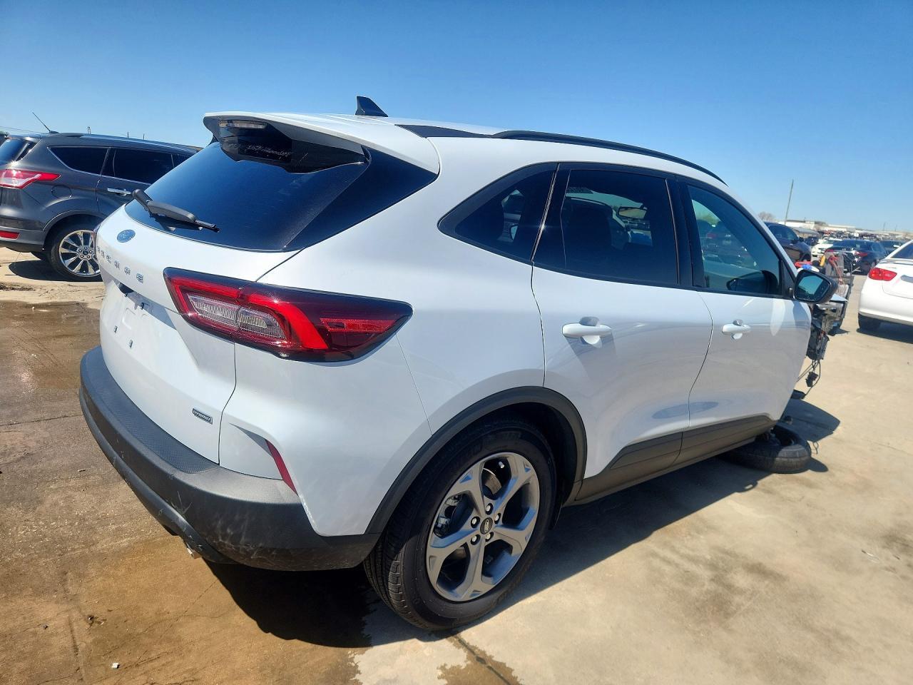 2025 FORD ESCAPE